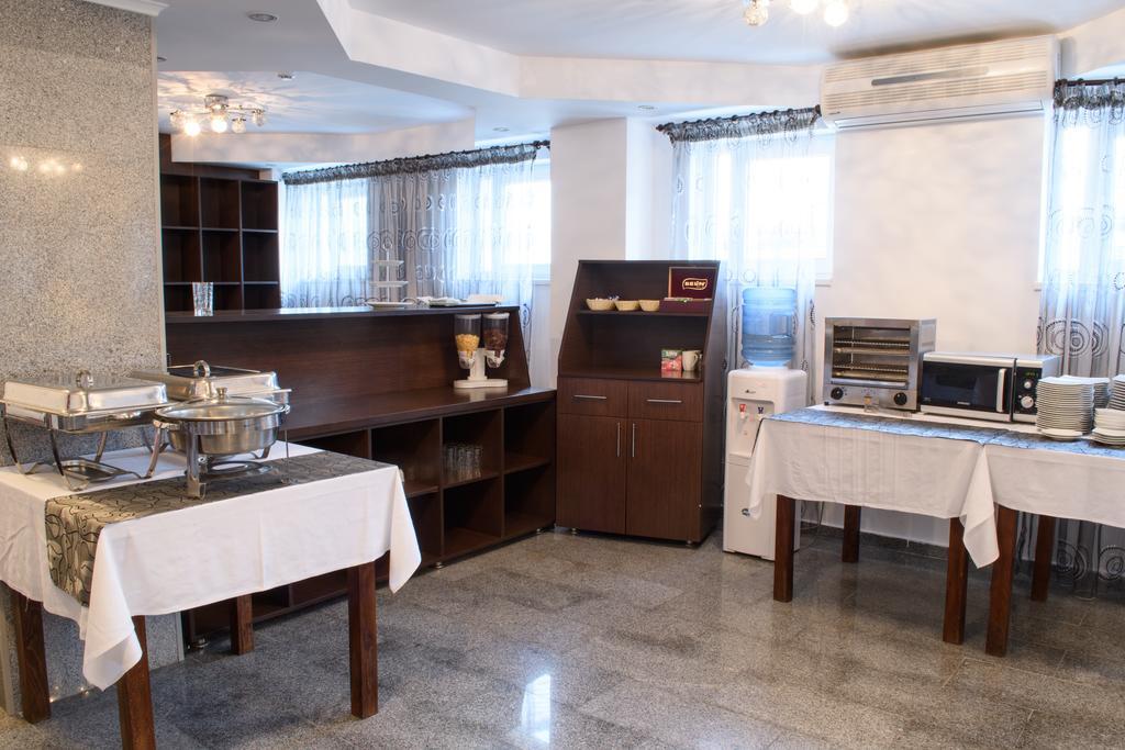 Hotel Clas Eforie Nord Zewnętrze zdjęcie
